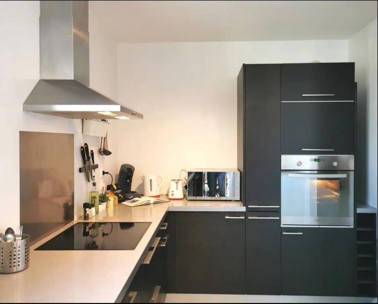 Chic 2Chambres,70M²+Balcon+Parking+Wifi ナント エクステリア 写真