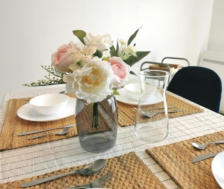 Chic 2Chambres,70M²+Balcon+Parking+Wifi ナント エクステリア 写真